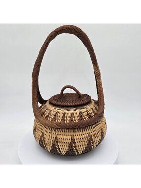 Woven Basket With Handle & Lid Natural Brown & Beige Handmade Decorative Storage